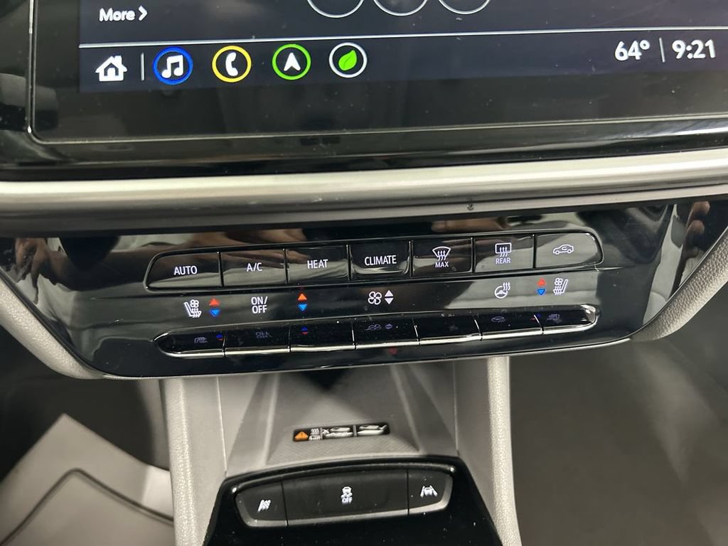 Certified 2023 Chevrolet Bolt EUV Premier w/ Sun & Sound Package FWD image 16