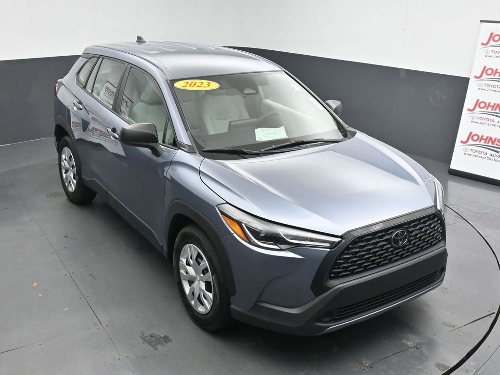 Used 2023 Toyota Corolla Cross L image 24