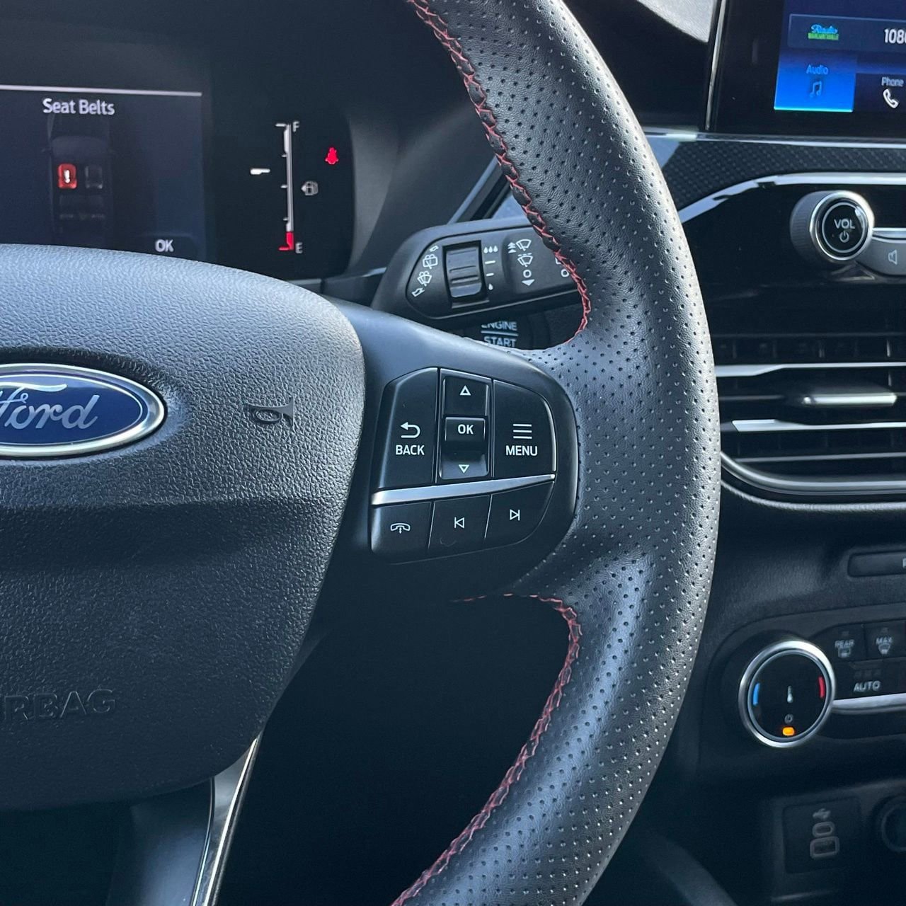 Used 2025 Ford Escape ST-Line FWD image 14