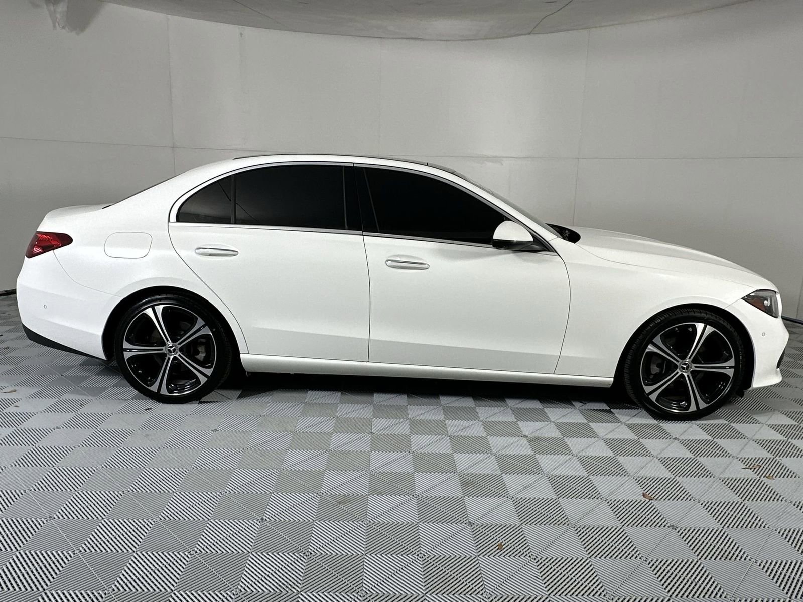 Used 2023 Mercedes-Benz C 300 Sedan w/ Exclusive Trim Package image 9