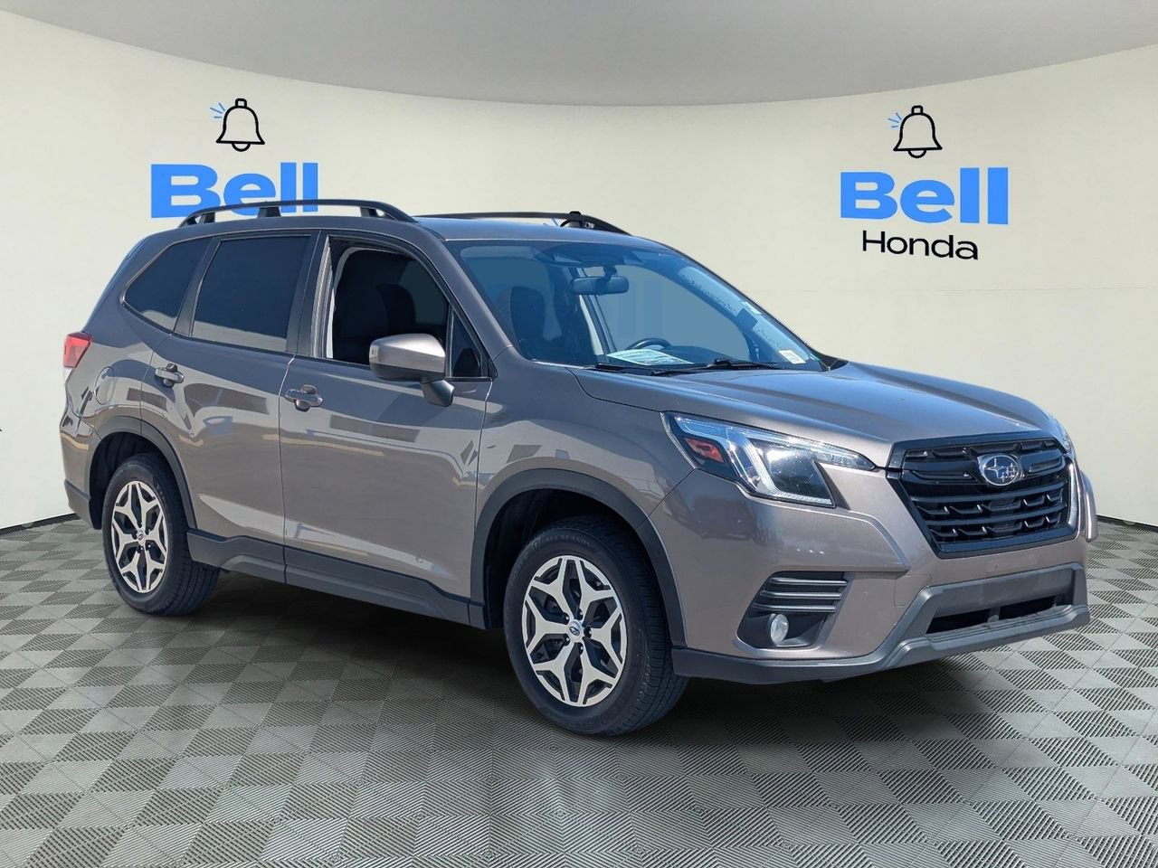 Used 2022 Subaru Forester Premium image 6