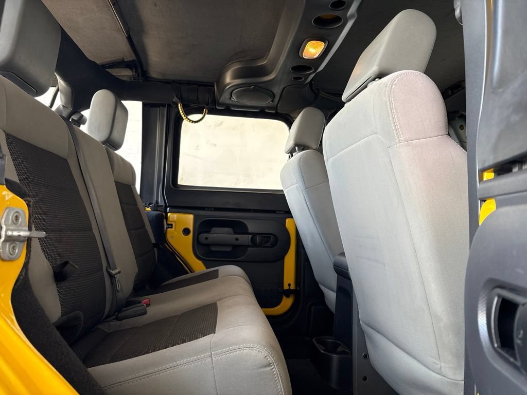 Used 2008 Jeep Wrangler Unlimited X RWD image 14