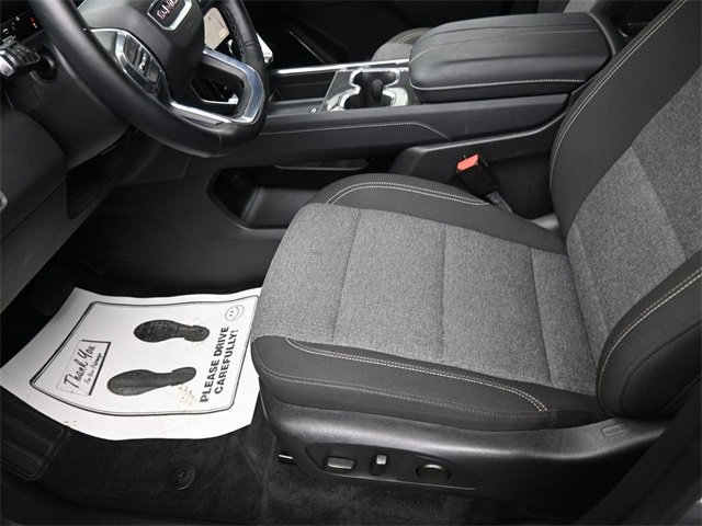 Used 2025 GMC Acadia Elevation image 15