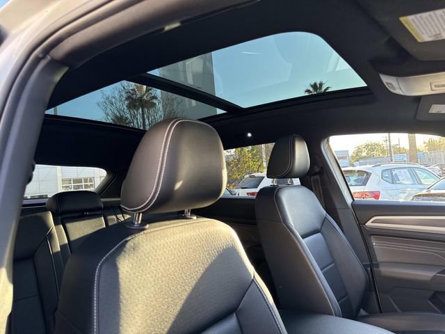 Certified 2023 Volkswagen Atlas Cross Sport SEL image 13