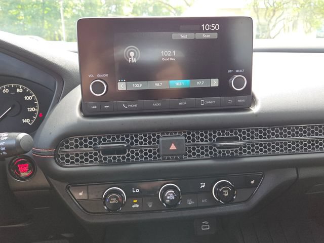Used 2024 Honda HR-V Sport image 17