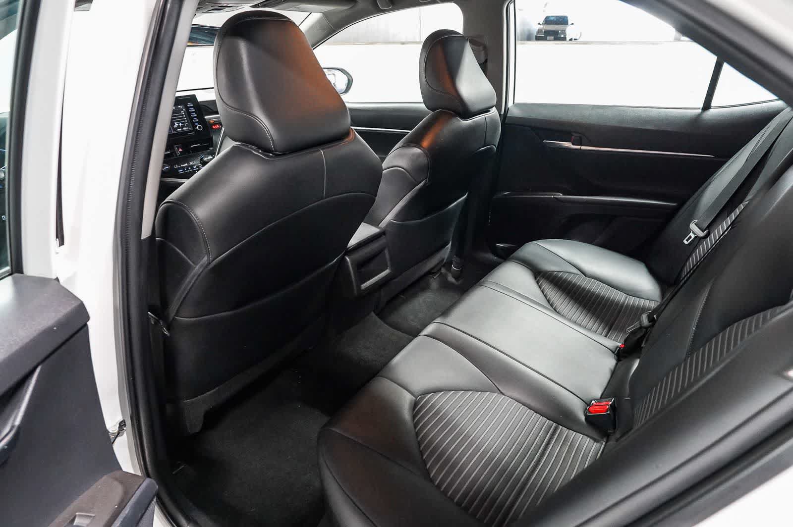 Certified 2022 Toyota Camry SE FWD image 19