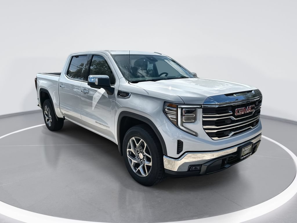 New 2026 GMC Sierra 1500 SLT w/ SLT Convenience Package RWD image 1