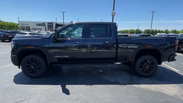 New 2026 GMC Sierra 2500 AT4 w/ AT4 Premium Plus Package AWD/4WD image 7