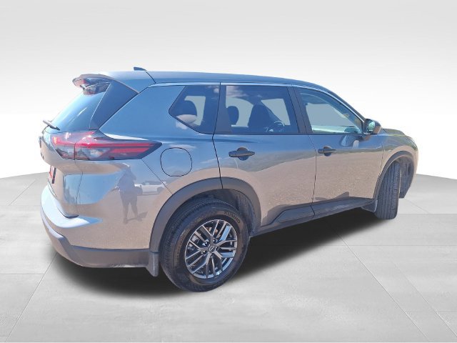 Certified 2026 Nissan Rogue S FWD image 8