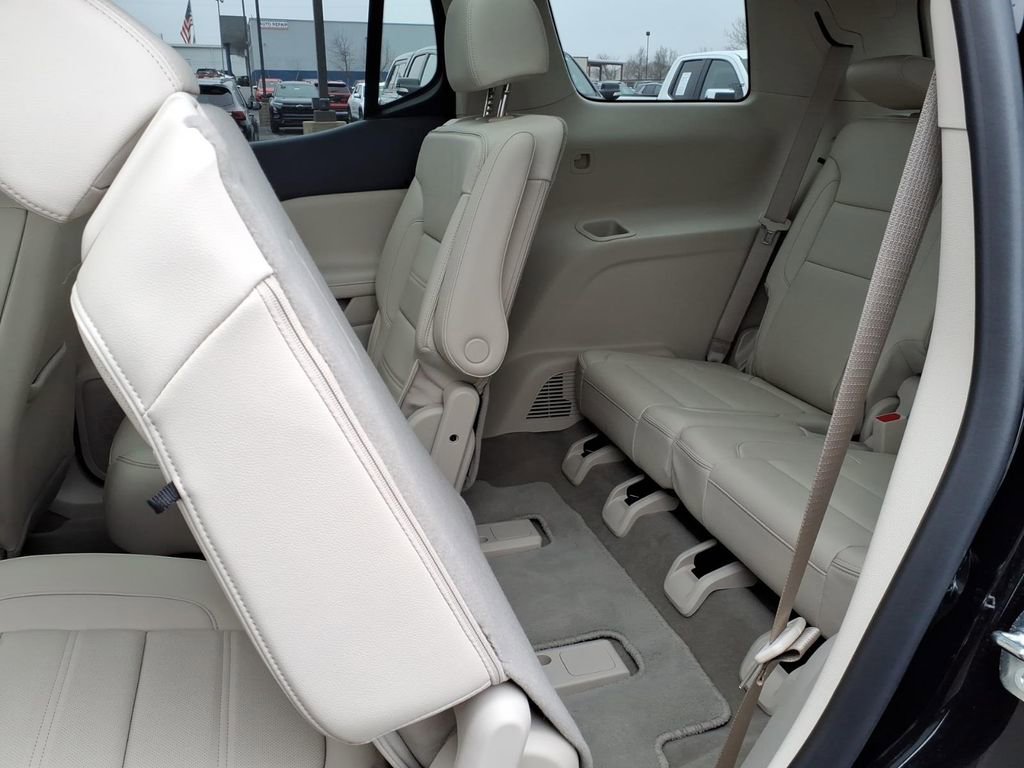 Certified 2023 GMC Acadia Denali w/ Denali Ultimate Package image 21