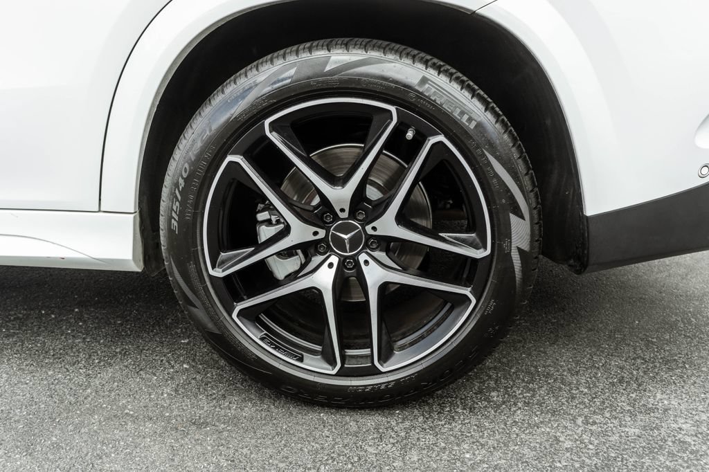 Used 2023 Mercedes-Benz GLE 53 AMG 4MATIC Coupe image 35