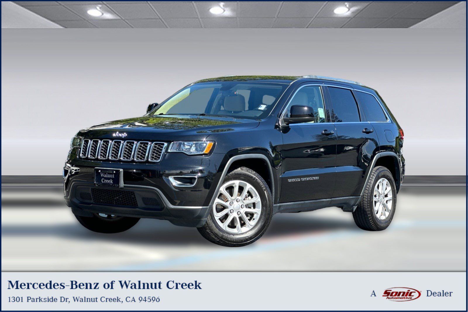 Used 2021 Jeep Grand Cherokee Laredo