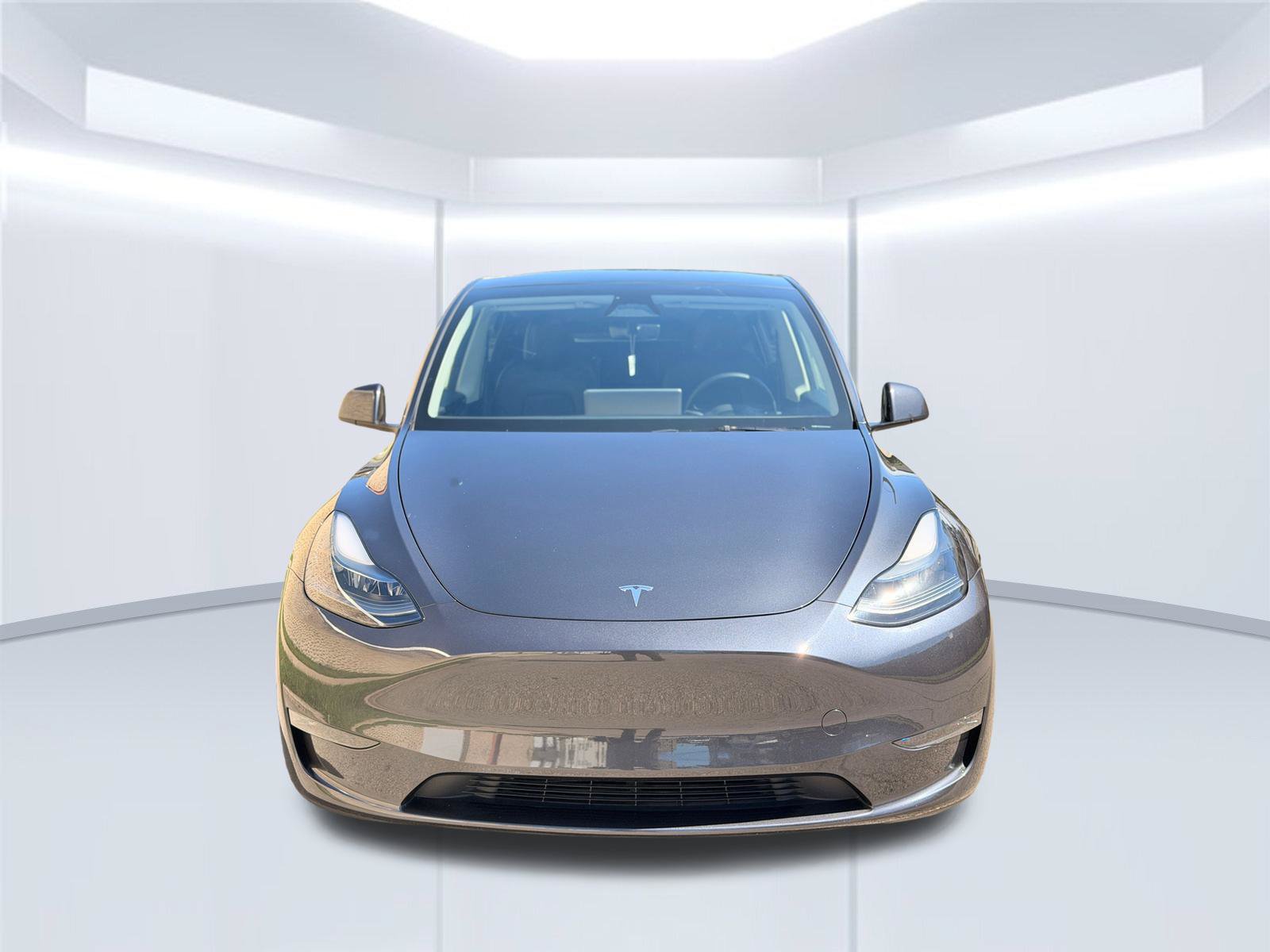 Used 2024 Tesla Model Y Performance AWD/4WD image 2