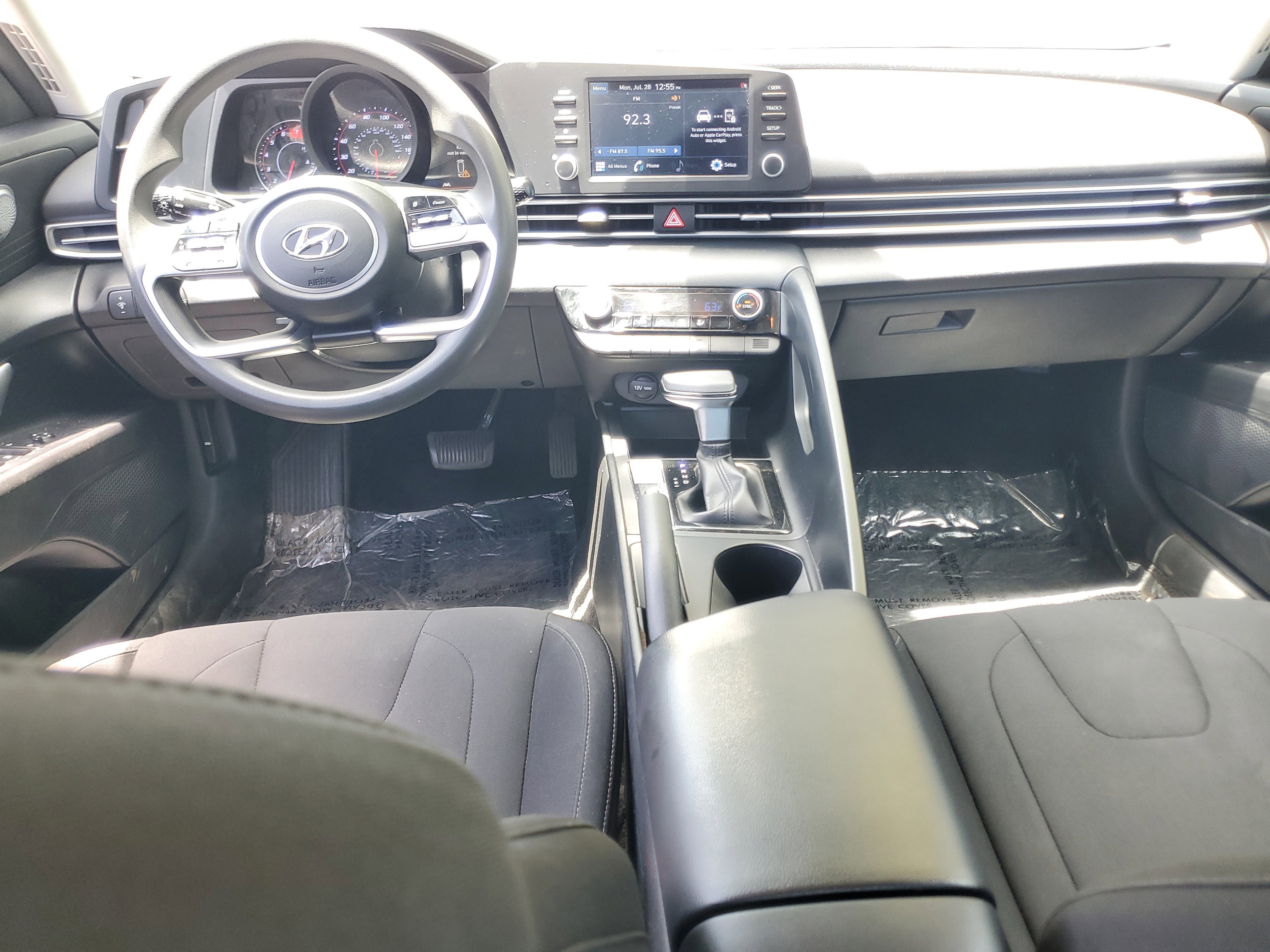 Used 2021 Hyundai Elantra SEL image 12