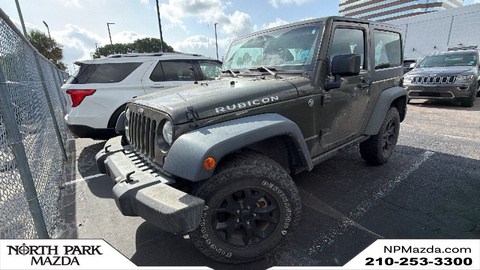 Used 2015 Jeep Wrangler Rubicon w/ Power Convenience Group AWD/4WD image 1