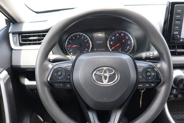 Used 2020 Toyota RAV4 LE w/ Carpet Mat Package FWD image 20