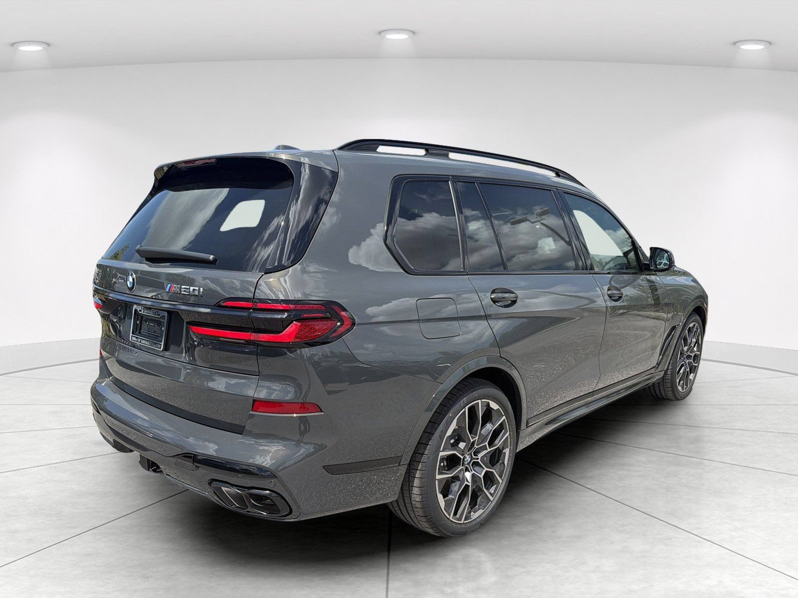 New 2027 BMW X7 M60i AWD/4WD image 4