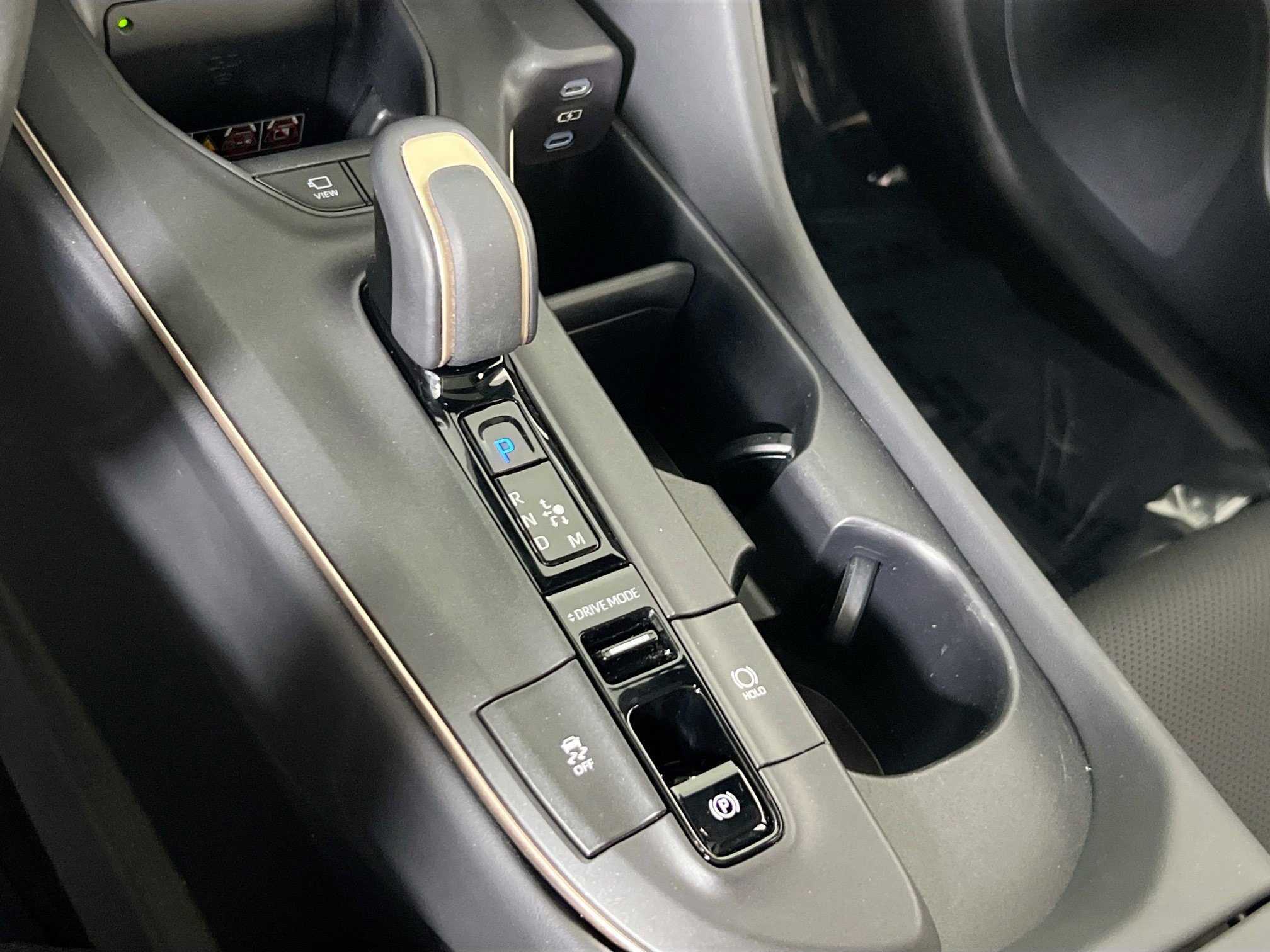 Used 2023 Toyota Crown Platinum image 16