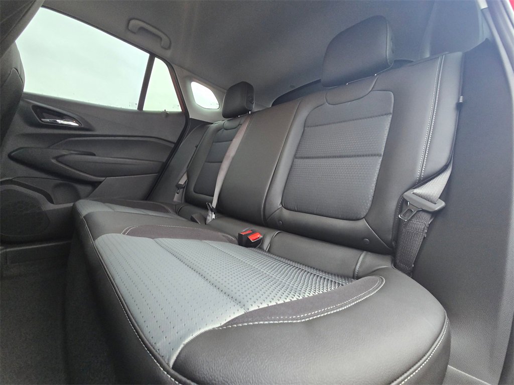 New 2026 Chevrolet Trax LT image 12