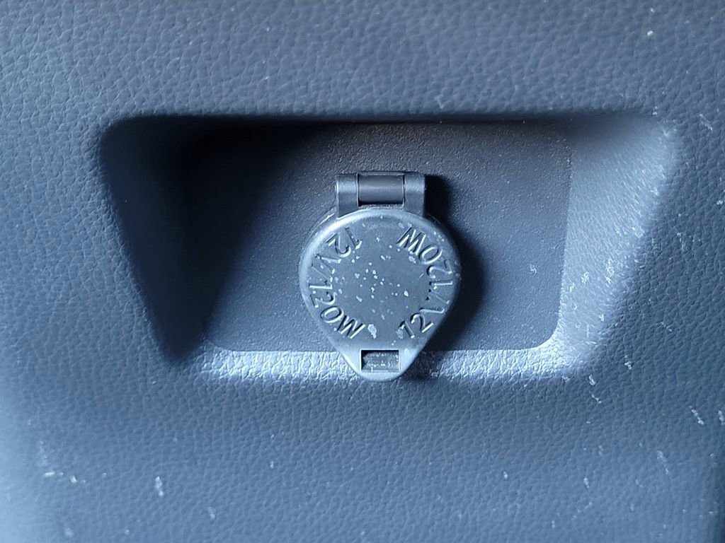 Used 2025 Toyota RAV4 LE image 11