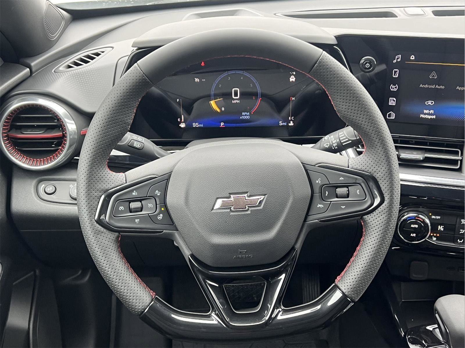 New 2026 Chevrolet Trax RS image 17