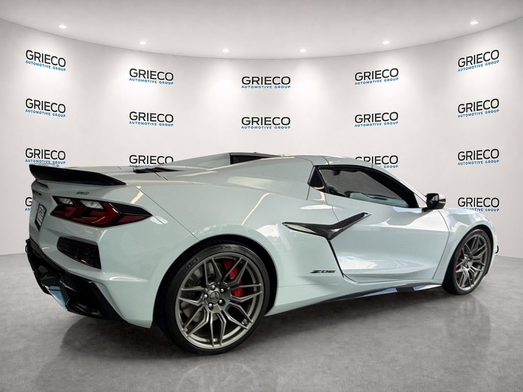 Certified 2024 Chevrolet Corvette Z06 RWD image 7