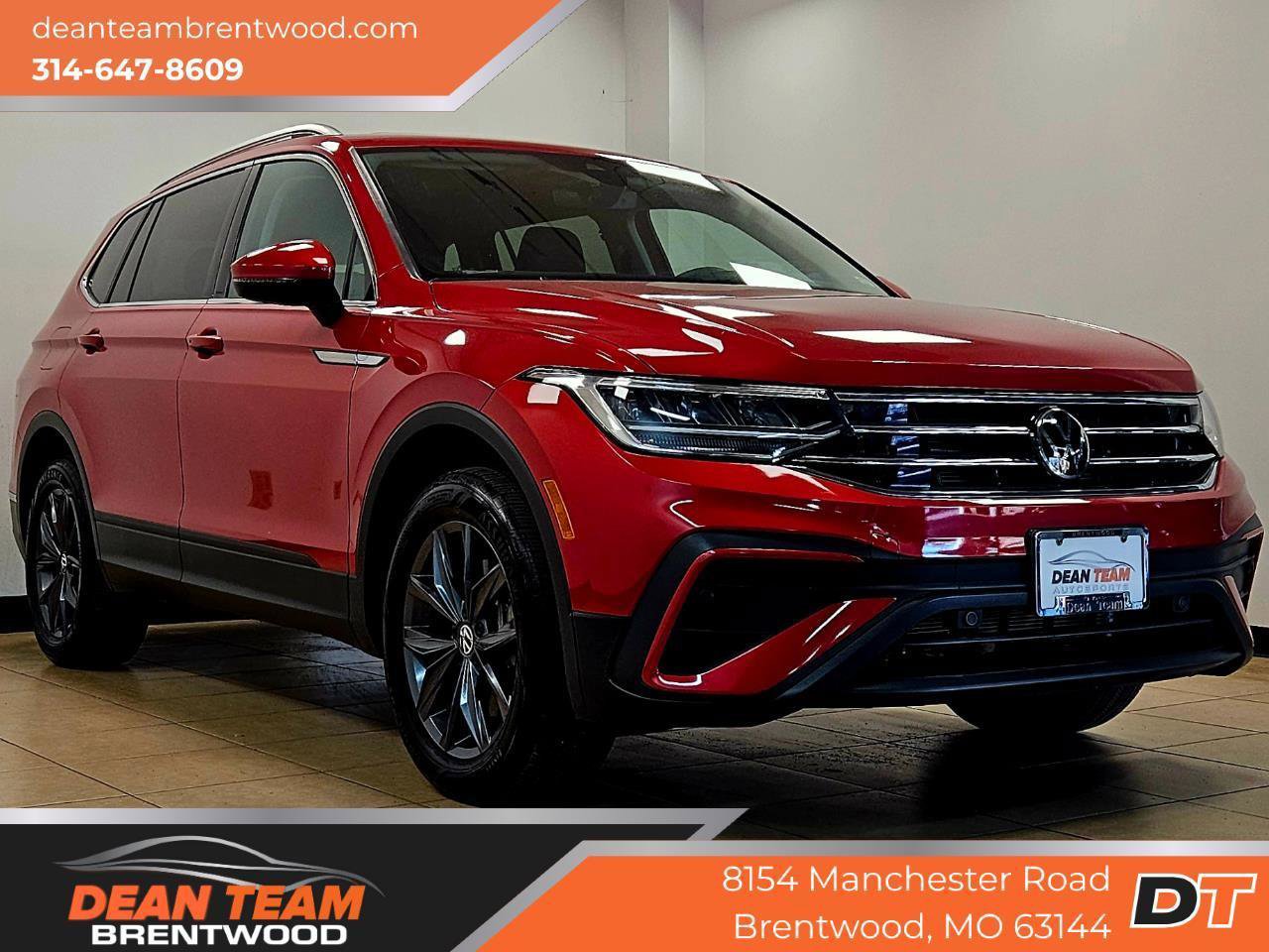 Used 2023 Volkswagen Tiguan SE AWD/4WD image 1
