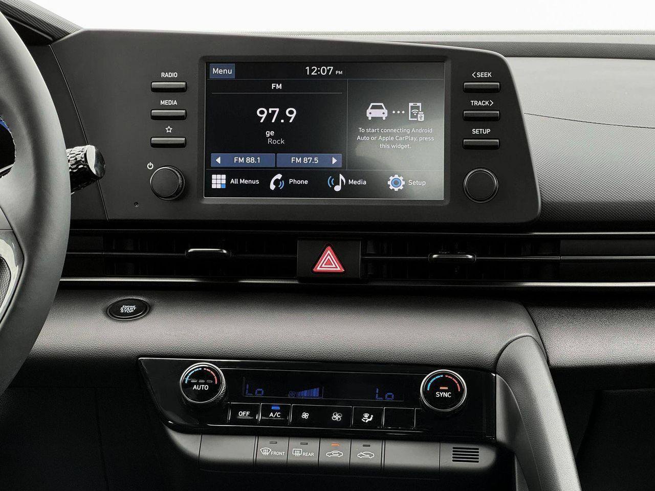 New 2025 Hyundai Elantra Sport image 19