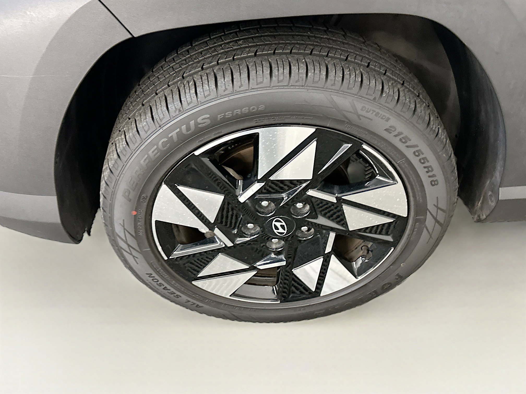 Used 2024 Hyundai Kona SEL image 11