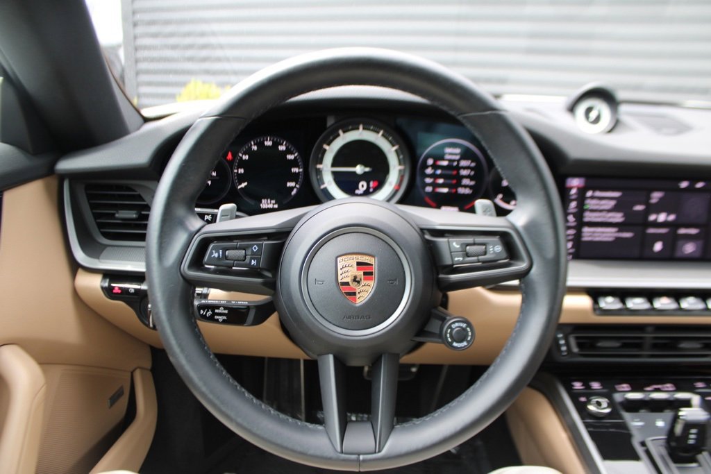 Used 2020 Porsche 911 Carrera S image 22
