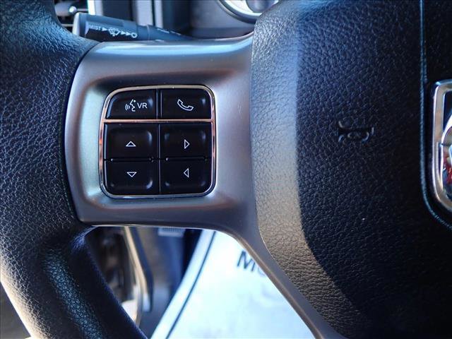 Used 2021 RAM 1500 Classic SLT image 12