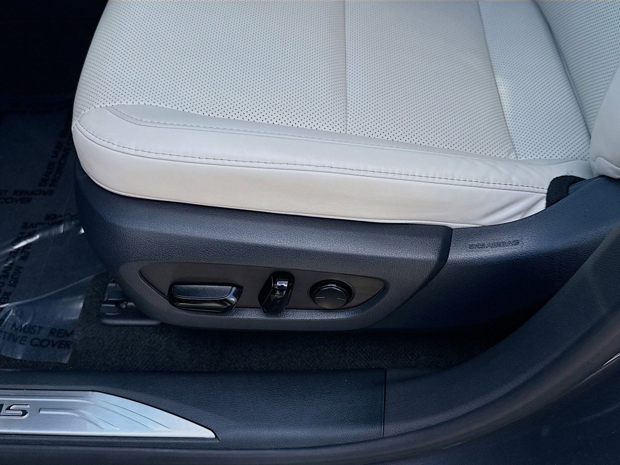 Used 2024 Lexus RX 350 FWD w/ Accessory Package (K3) image 18