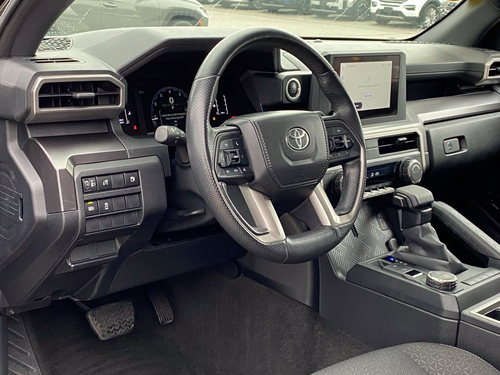 Used 2025 Toyota 4Runner SR5 RWD image 11