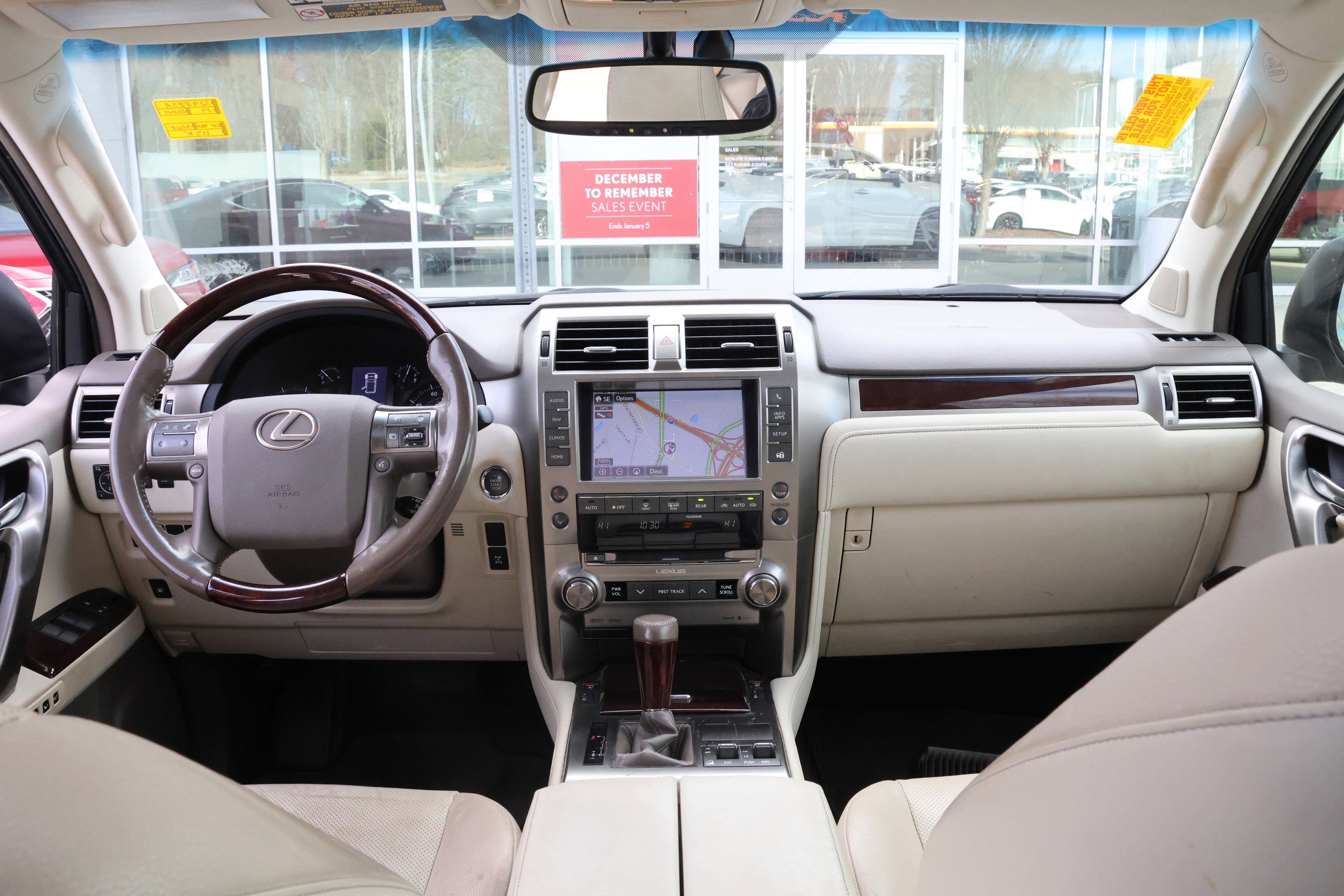 Used 2017 Lexus GX 460 Premium image 17