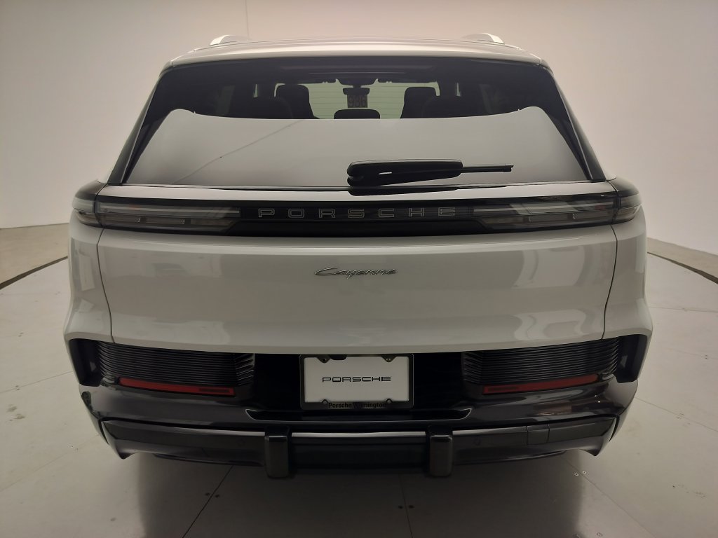 New 2026 Porsche Cayenne Electric AWD/4WD image 24