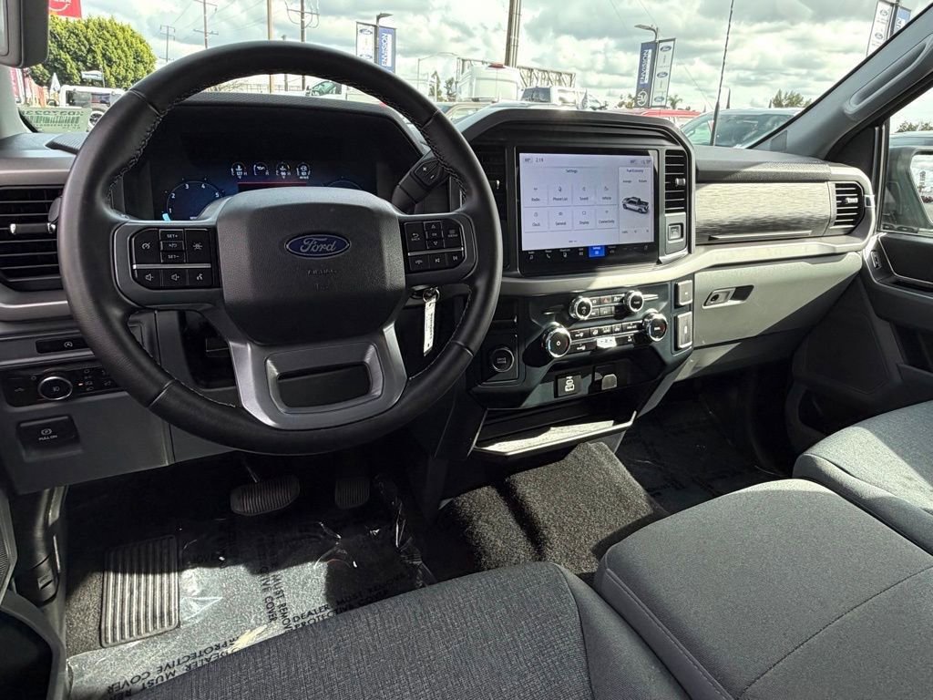 Certified 2025 Ford F150 XLT w/ Equipment Group 301A Standard image 27