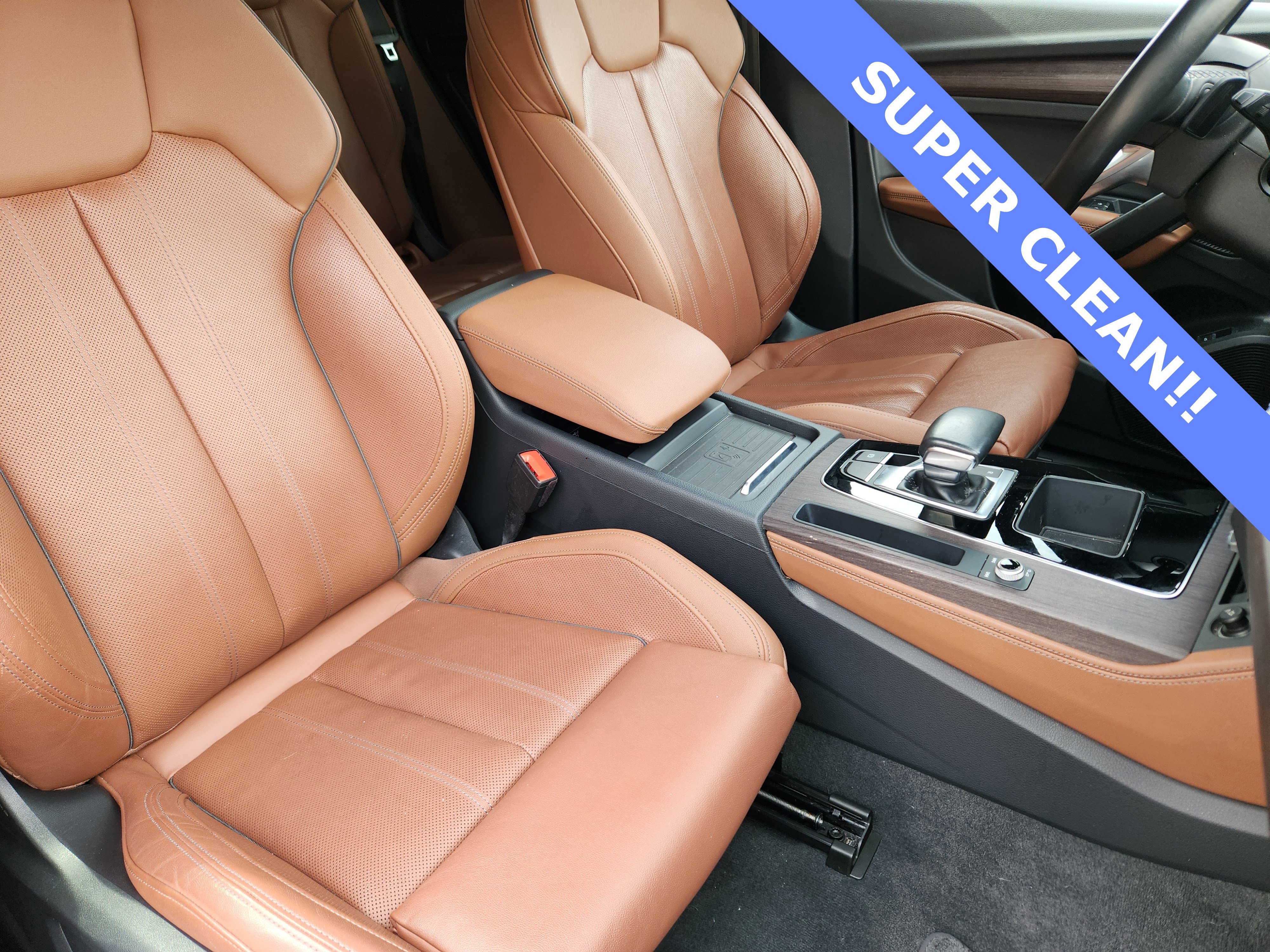 Used 2021 Audi Q5 Prestige w/ Prestige Package image 17