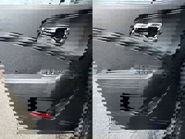 Used 2023 Kia Sportage LX image 16