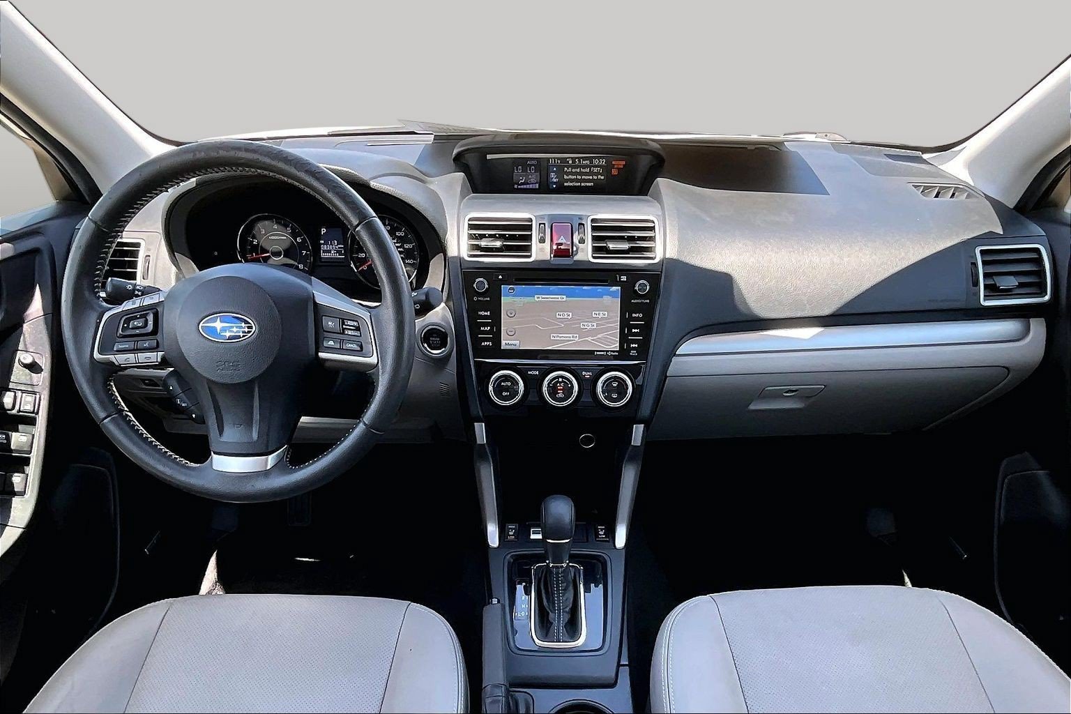 Used 2016 Subaru Forester 2.5i Touring w/ Eyesight & Navigation System AWD/4WD image 13