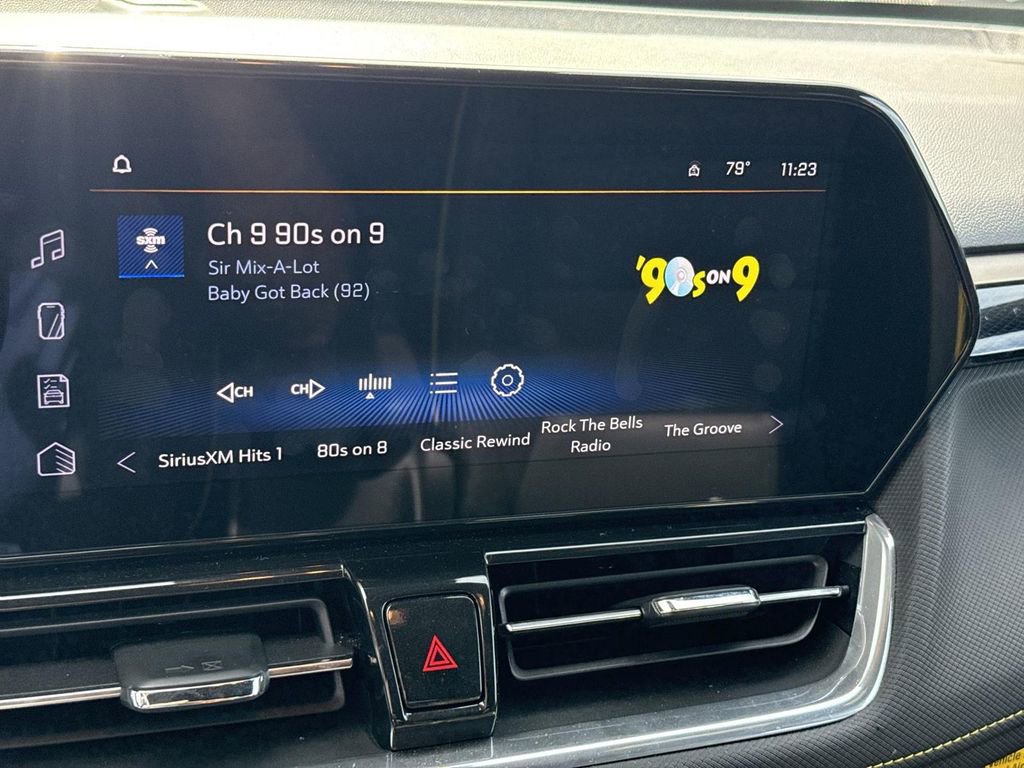 Used 2025 Chevrolet TrailBlazer ACTIV w/ Driver Confidence Package image 12