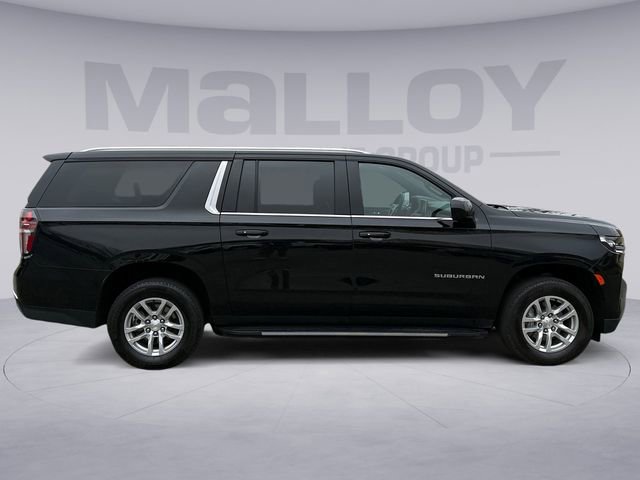 Used 2024 Chevrolet Suburban LT image 6