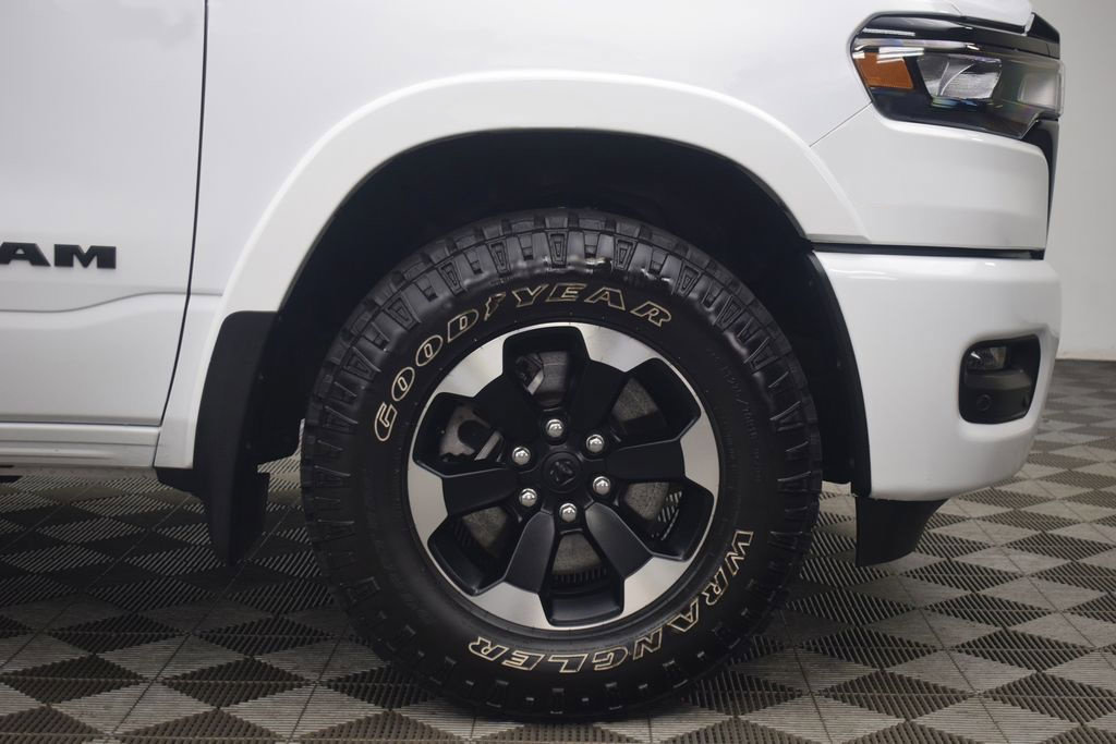 Used 2026 RAM 1500 Big Horn AWD/4WD image 25