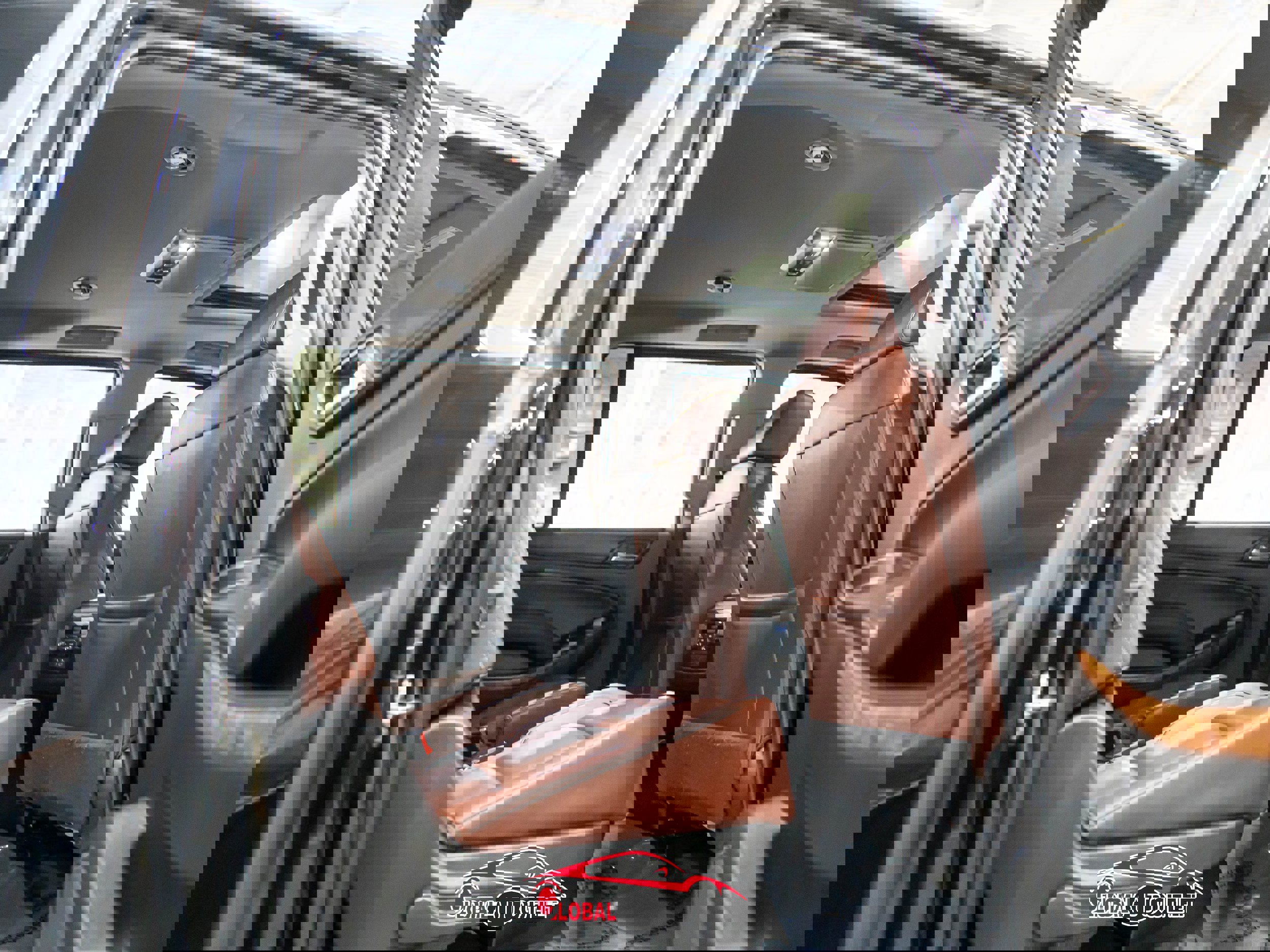 Used 2019 Chevrolet Suburban Premier w/ Premier Plus Edition image 19