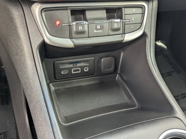 Used 2022 GMC Terrain SLT w/ Tech Package FWD image 26