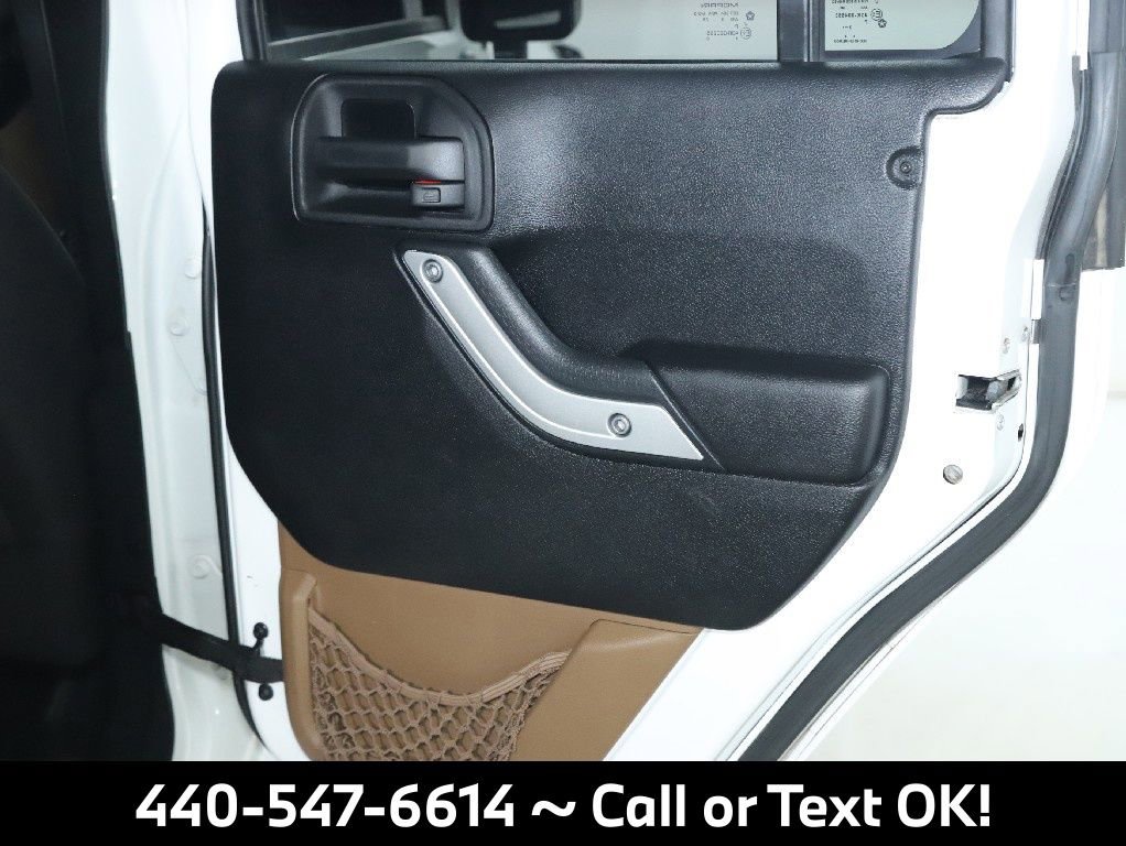 Used 2014 Jeep Wrangler Unlimited Sahara image 26