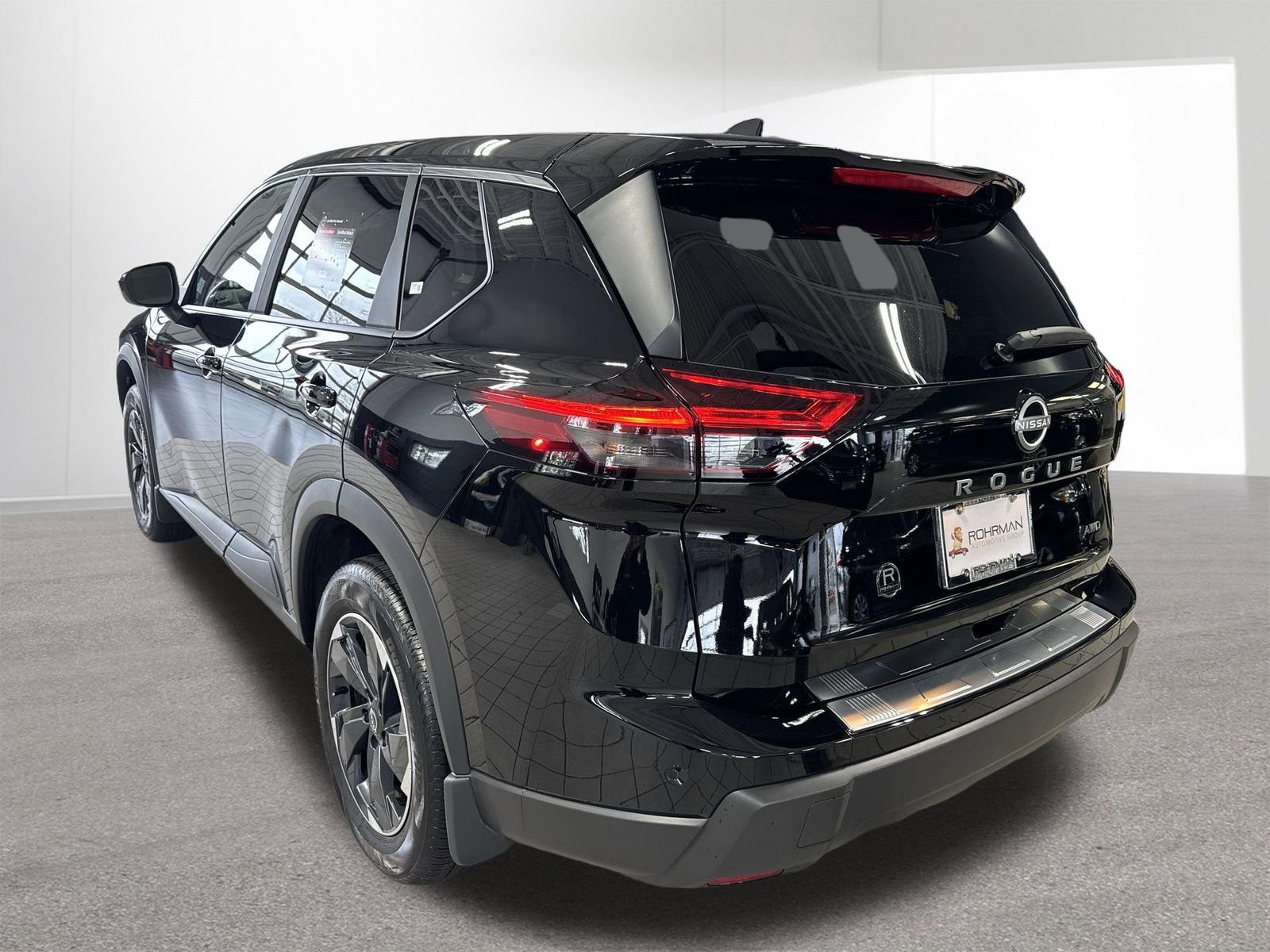 Certified 2026 Nissan Rogue SV w/ Cold Weather Package AWD/4WD image 39