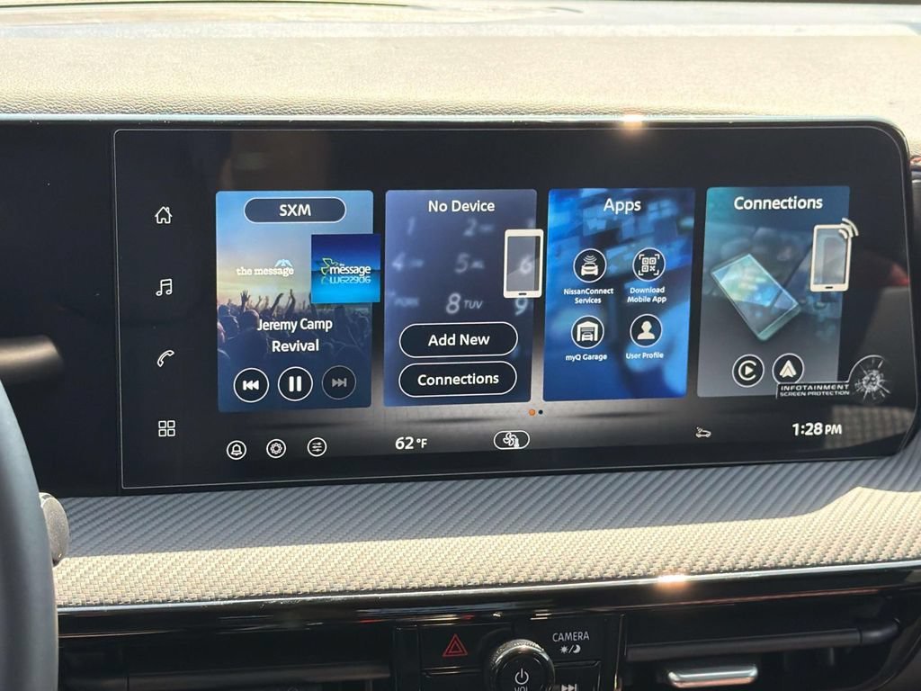 New 2026 Nissan Kicks SR FWD image 14