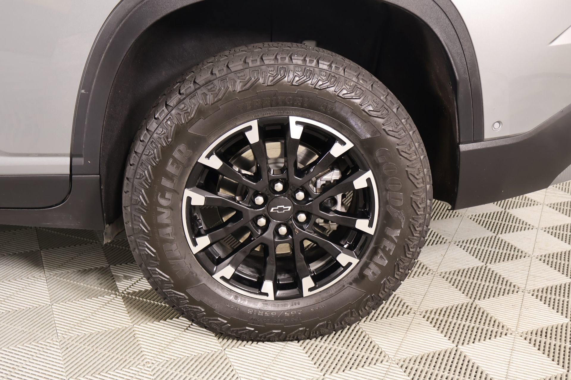 Used 2024 Chevrolet Traverse Z71 w/ Enhanced Driving Package image 19