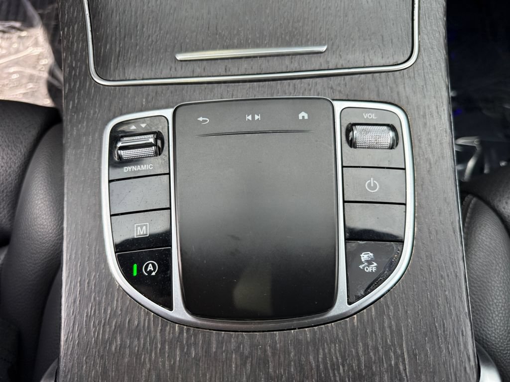 Used 2020 Mercedes-Benz GLC 300 4MATIC image 16