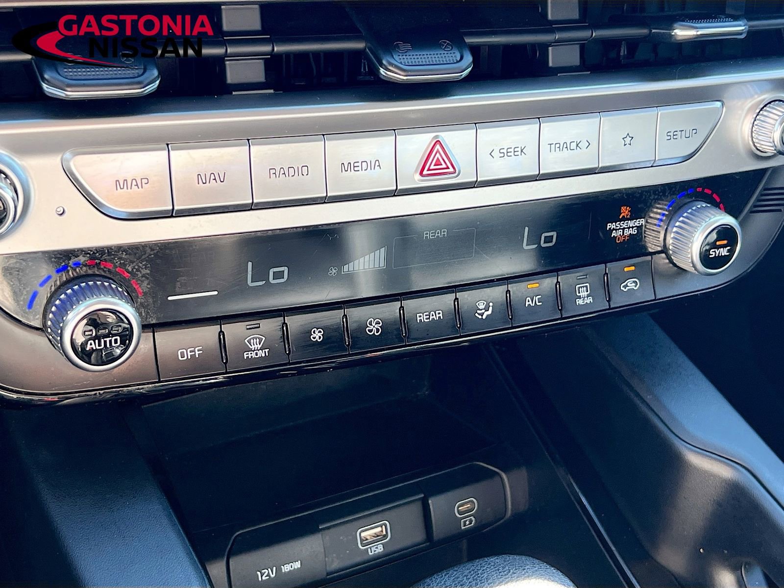 Used 2023 Kia Telluride LX image 21